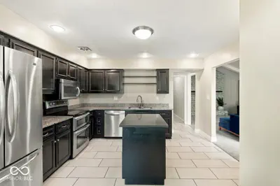 12825 Andover Drive, Carmel - 10