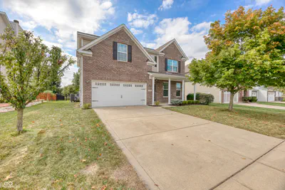 18184 Sadie Lane, Westfield