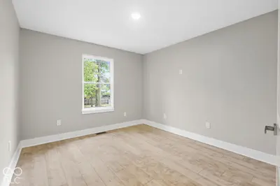 326-328 S Emerson Avenue, Indianapolis - 51