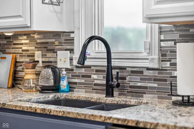 235 Eagle Drive, Nineveh - 43