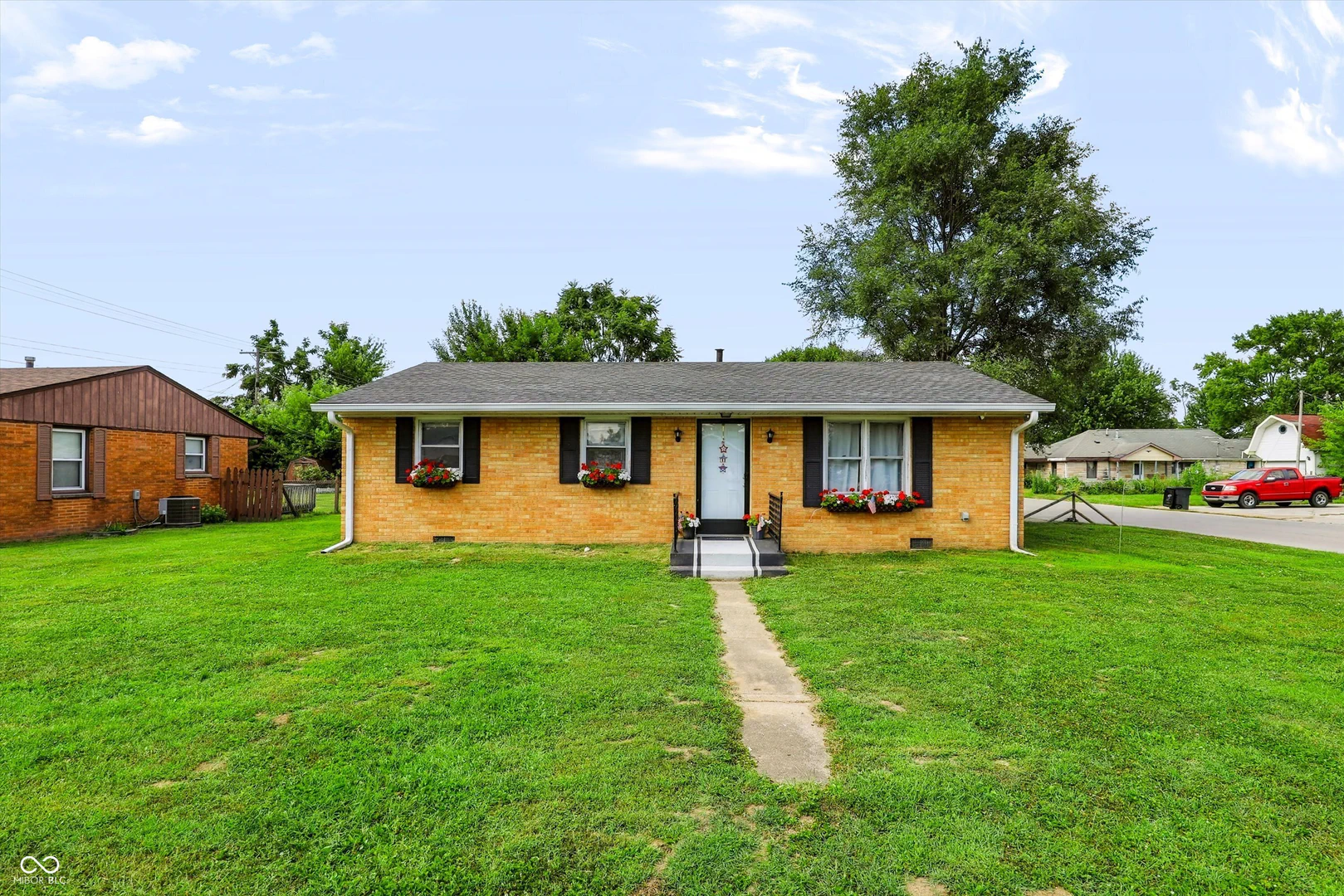 890 Gray Street, Martinsville