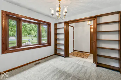 2448 S Sunrise Drive, New Palestine - 32