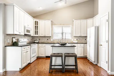 15215 Declaration Drive, Westfield - 15