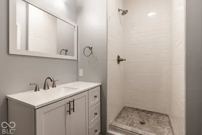2015 Columbia Avenue, Indianapolis - 37