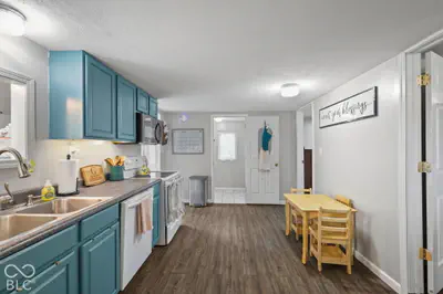 8608 State Road 42, Monrovia - 15