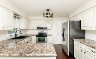 10997 Co Rd 800 N, Seymour - 40