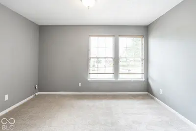 6809 Dover Place, McCordsville - 23