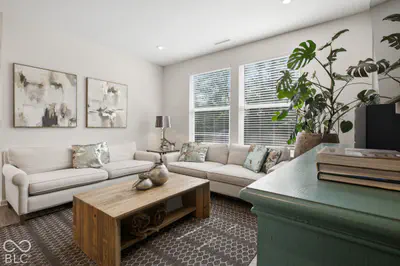 825 Stone Trace, Avon - 24
