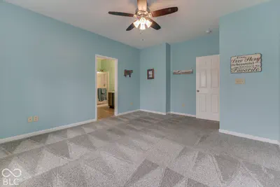 4715 Ventura Boulevard, Plainfield - 22