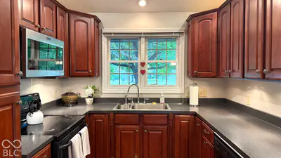 18020 Sun Ridge Circle, Noblesville - 2