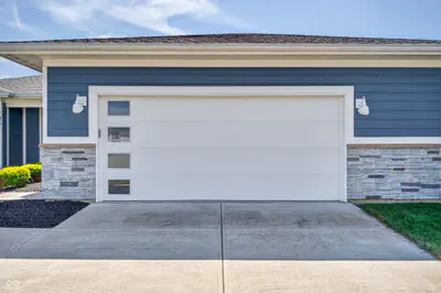 705 N Sobota Way, Trafalgar - 47