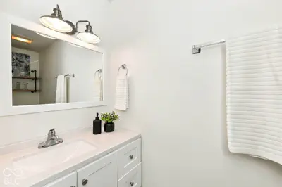 22585 Vos Hiatt Avenue, Cicero - 42