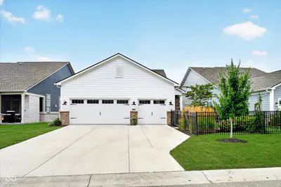 1358 Chatham Hills Boulevard, Westfield - 33