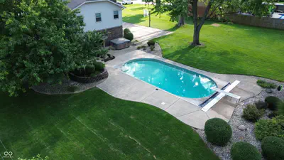 204 Oak Boulevard Drive, Greenfield - 27