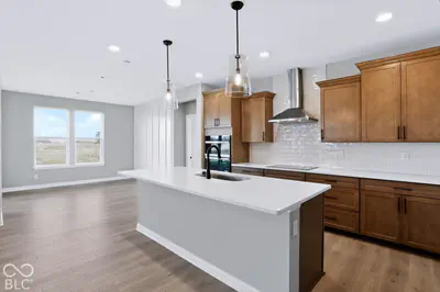 6689 Thresher Pass, McCordsville - 12