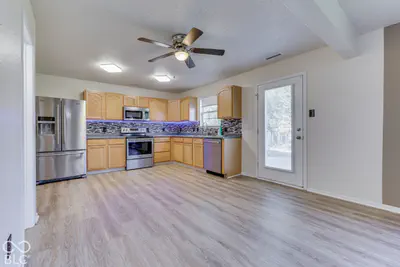 10908 Firefly Circle, Indianapolis - 13