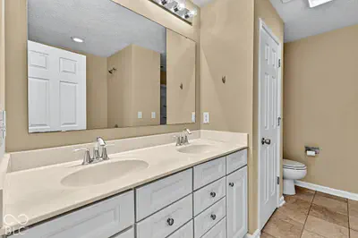 8260 Jo Ellen Drive, Fishers - 28