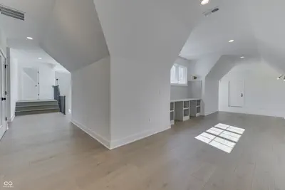 10880 Dartmoor Court, Zionsville - 38
