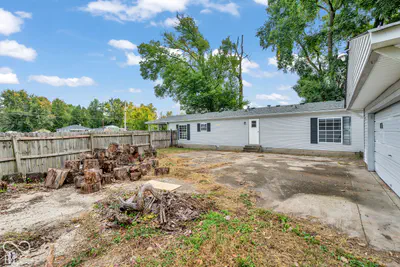 833 Thompson Road, Indianapolis - 32