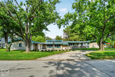 2112 Sun Valley Parkway, Muncie