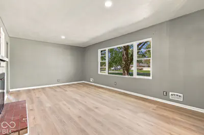 3045 W 69th Street, Indianapolis - 23