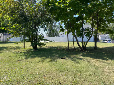 440 Spruce Street, Indianapolis - 2