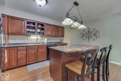 8658 Gunpowder Drive, Indianapolis - 11