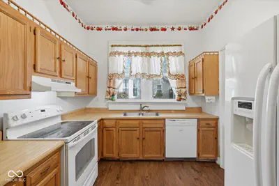 514 Harrison Street, Rushville - 2