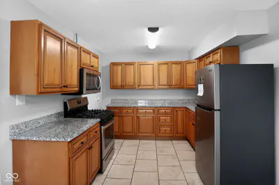 322 Meadow Lane, Plainfield - 10