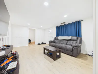 210 27th Street, Elwood - 6