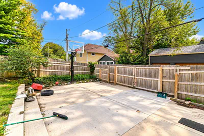 974 Woodruff Place East Drive, Indianapolis - 37