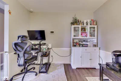 8025 Sycamore Road, Fairland - 18