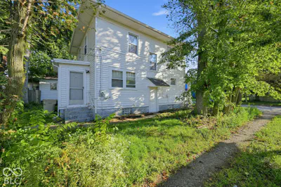 1031 College Street, South Bend - 9