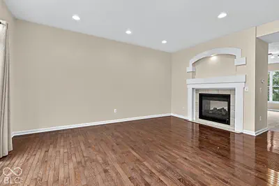 8260 Jo Ellen Drive, Fishers - 12