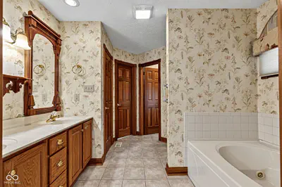 710 Willow Pointe South Drive, Plainfield - 33