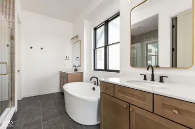 17308 Newton Main Street, Westfield - 6