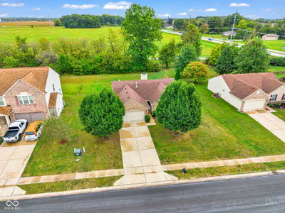 2055 Autumn Faith Way, Avon - 26