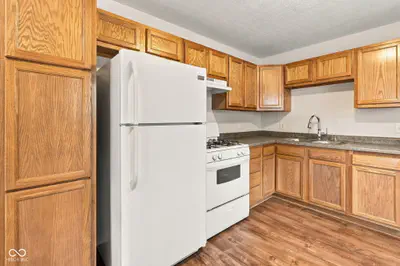 2650 Calbert Drive, Indianapolis - 9