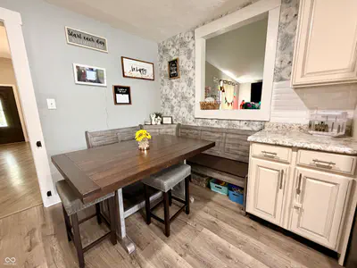 120 Washington Street, Ladoga - 8