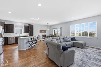 8390 N Doheny Drive, McCordsville - 27