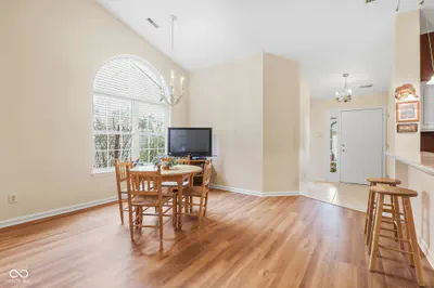 5357 Spring Creek Circle, Indianapolis - 9