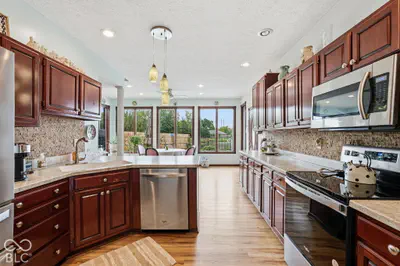 6765 Hall Road, Plainfield - 24
