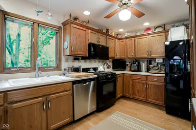 7592 Poplar Point Drive, Trafalgar - 17