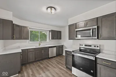 4571 Devon Drive, Indianapolis - 3