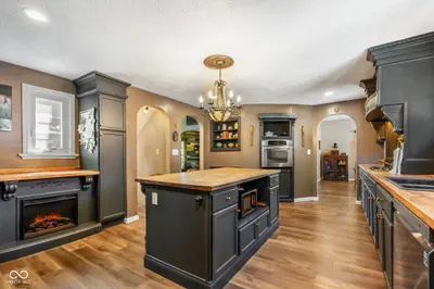 730 6th Street, Seymour - 21