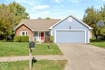 7812 Ashton Place, Fishers