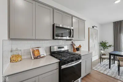 8859 Sand Dunes Avenue, Camby - 12