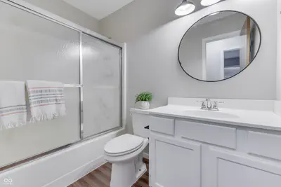8526 Country Meadows Drive, Indianapolis - 25