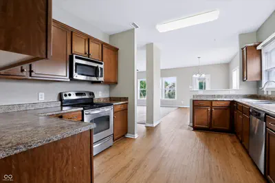 438 Marengo Trail, Westfield - 13