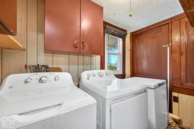 618 S Poplar Street, Seymour - 36